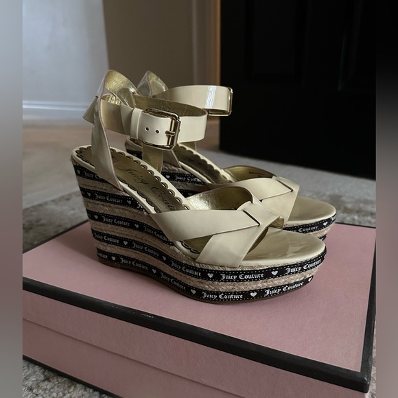 Juicy Couture Wedges - Picture 4 of 10